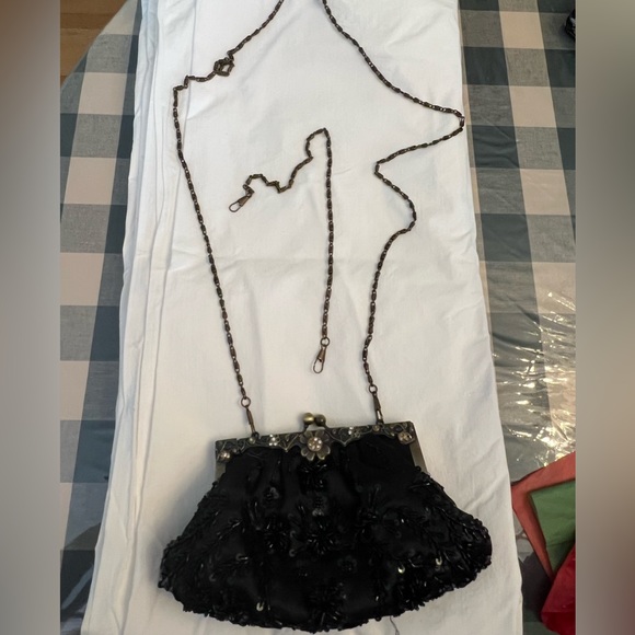 Vintage Victorian Style Beaded Evening Clutch - Picture 2 of 5